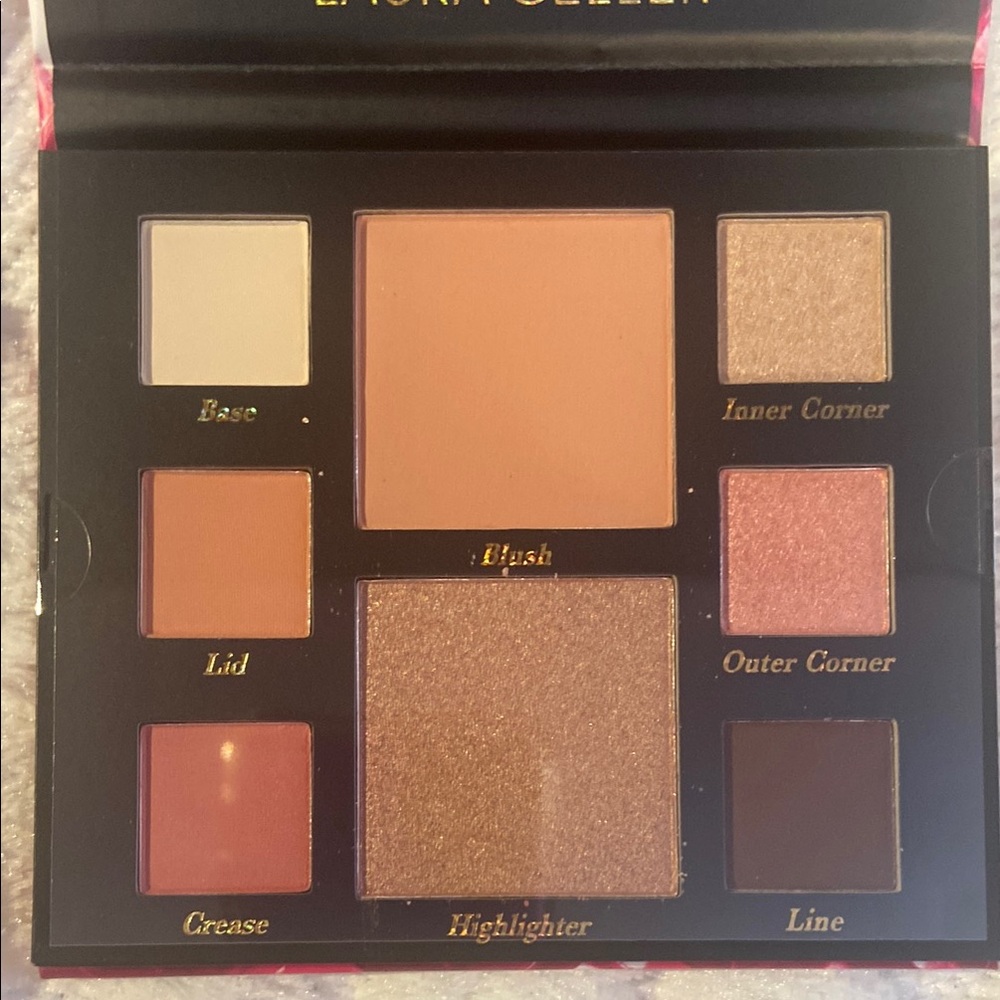 Laura Geller The Social Butterfly Face Palette - Bold Pink - Picture 2 of 3
